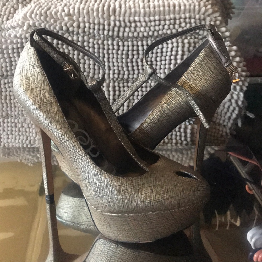 San Edelman gold t strap platforms